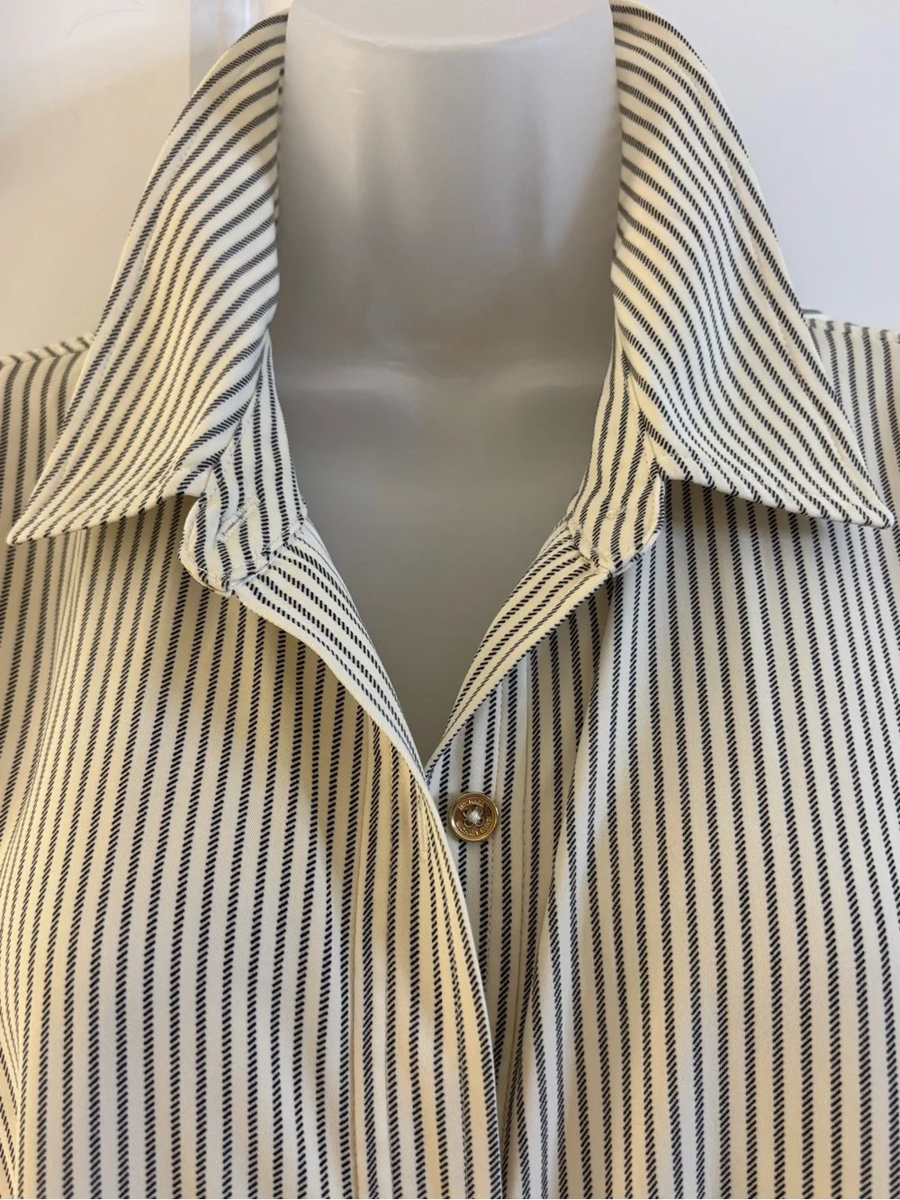 Michael Kors Cream Black Pinstripe Button-Up Shirt XL Gold Details Quiet Luxury